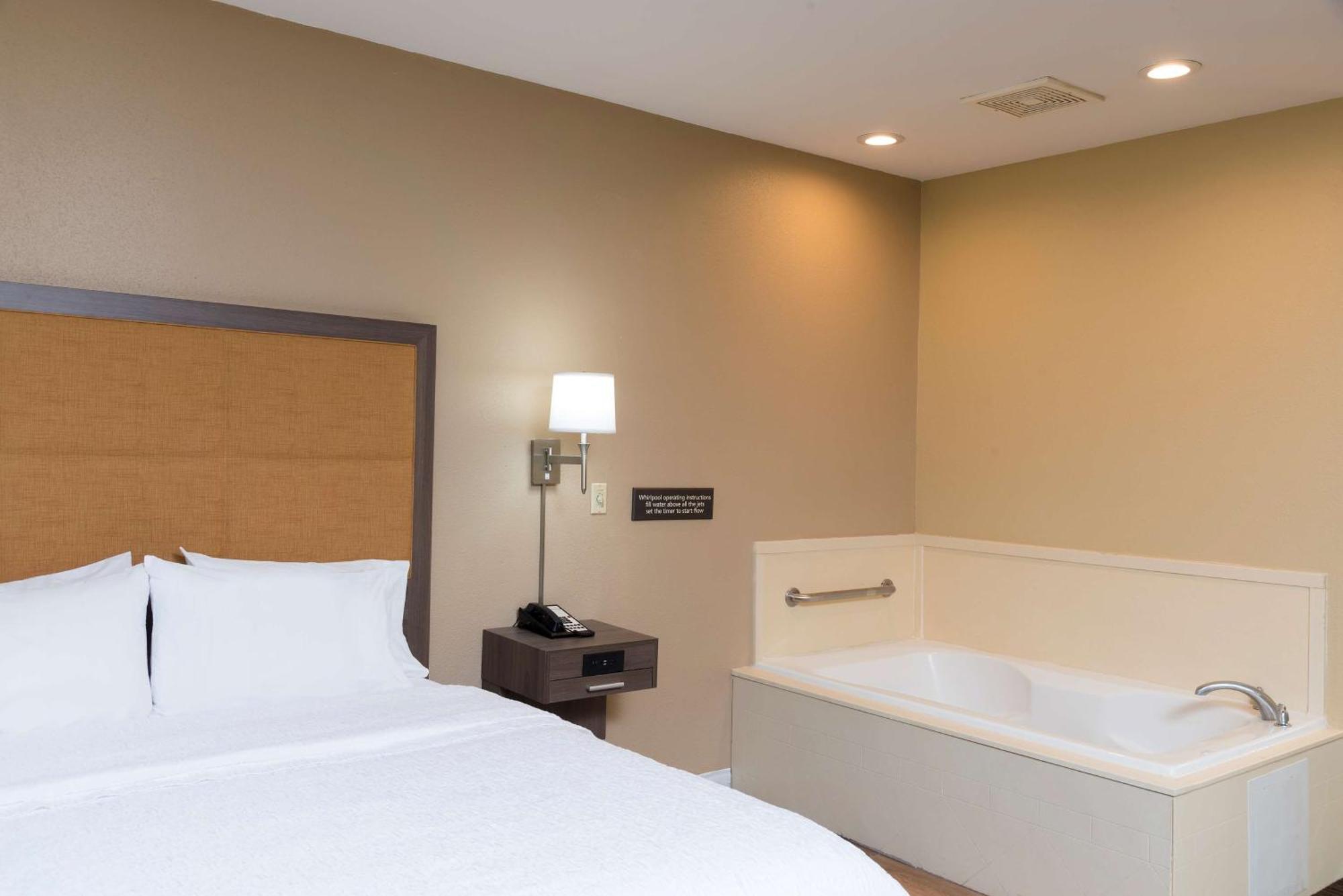 Hampton Inn & Suites Mansfield South @ I 71 Εξωτερικό φωτογραφία